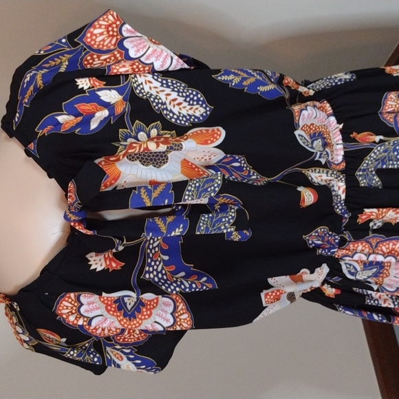 Lauren Conrad Dress - Picture 4 of 7